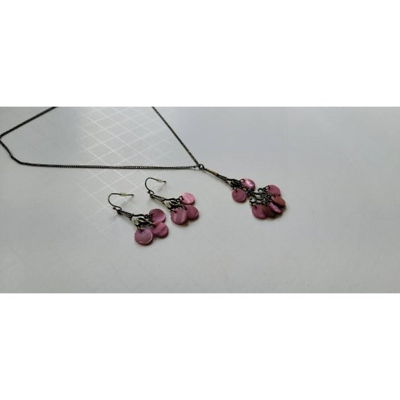 Avon vintage Earrings and necklace set - Picture 5 of 5